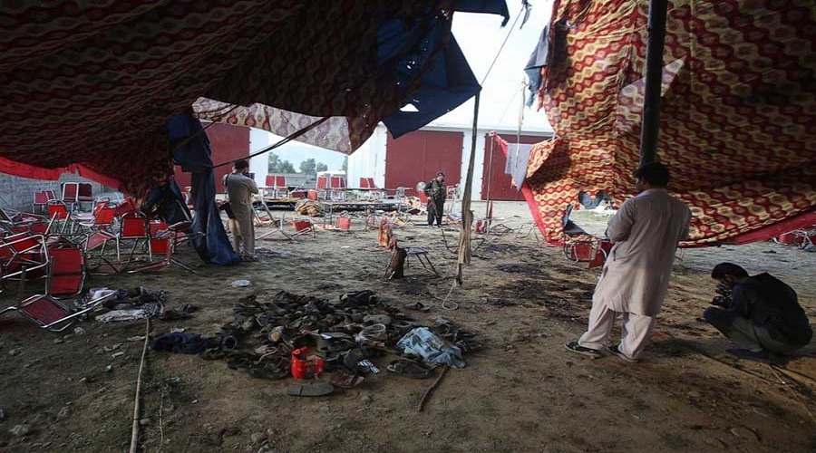 પાકિસ્તાનમાં JUI-Fના રાજકીય સંમેલનમાં આત્મઘાતી વિસ્ફોટમાં મૃત્યુઆંક વધીને 54 થયો