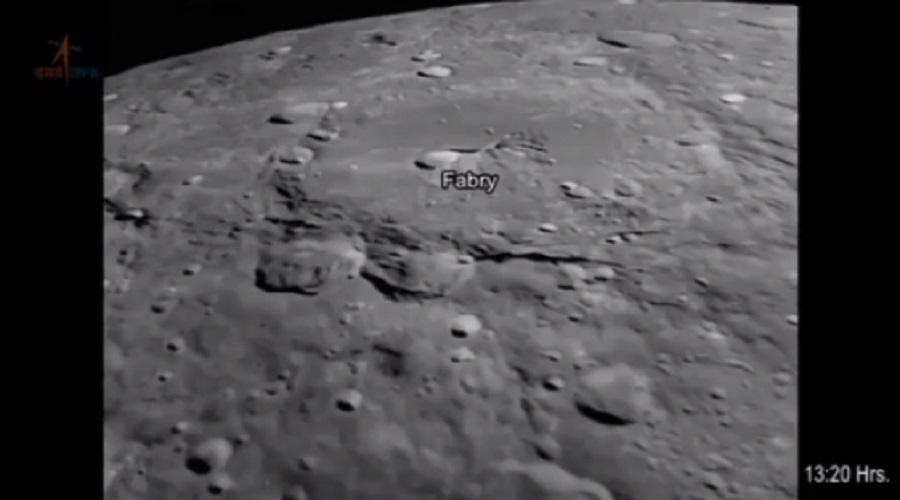 ચંદ્રયાન-3ના લેન્ડર પરના કેમેરાએ ચંદ્રની સુંદર તસવીરો લીધી, ઈસરોએ શેર કર્યો વીડિયો